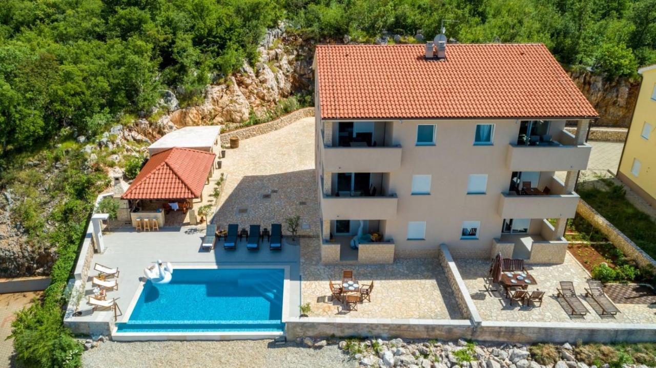 Luxury Villa Allen With Pool Klimno Eksteriør billede